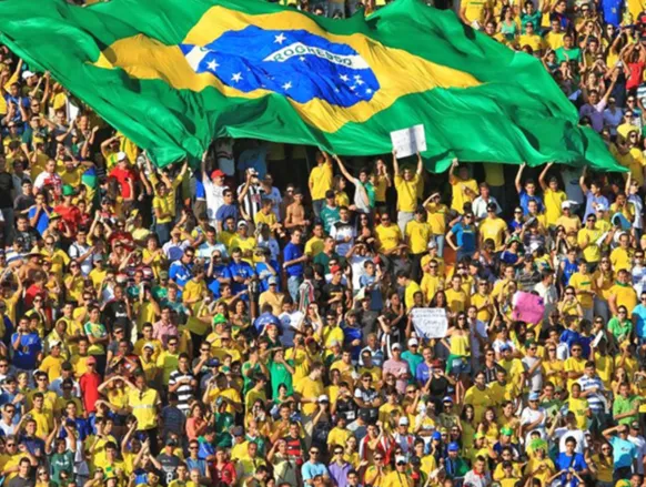 De onde vem a palavra "torcedor" e por que ela representa as mulheres - Imagem