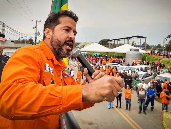 Deyvid Bacelar cobra agilidade para recompra da RLAM na Bahia - Imagem