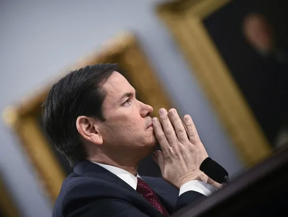 Drones sobre base onde mora Marco Rubio elevam alerta nos EUA - Imagem