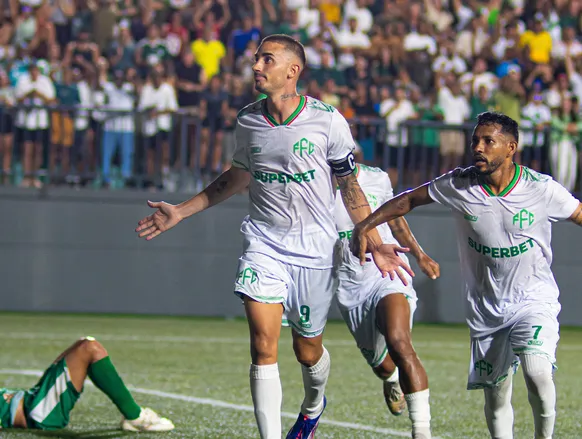 Feira FC estreia com goleada, empolga torcida e faz cidade sonhar alto - Imagem