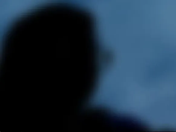 Hamburgueria condiciona salário a adolescente a decote e roupa curta - Imagem