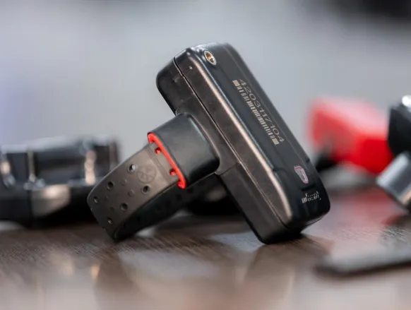 Justiça manda retirar tornozeleira de preso sem pernas - Imagem