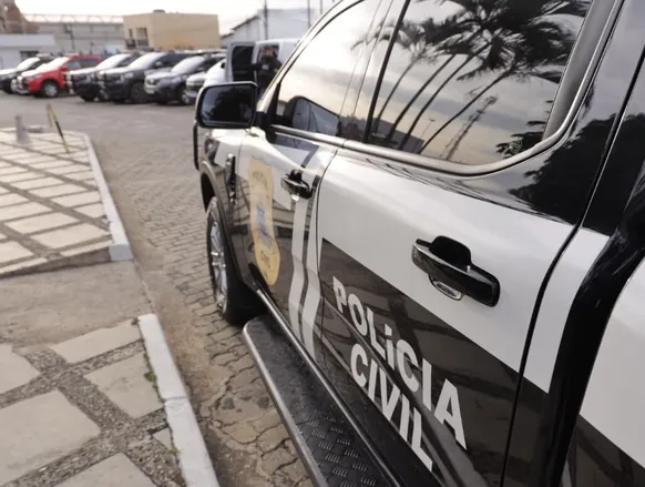 Loja tem prejuízo de R$ 27 mil após roubo de 48 celulares na Bahia - Imagem