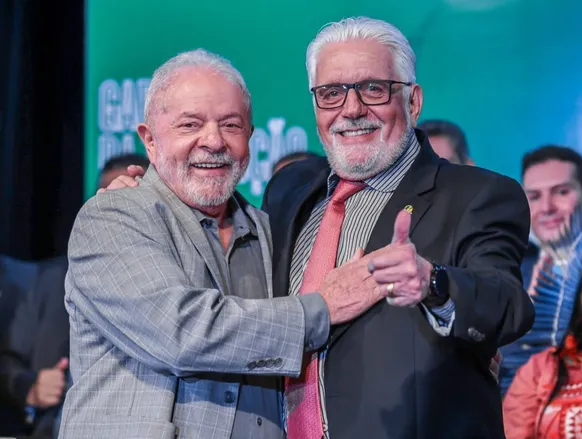 Wagner celebra encontro Lula-Trump: "Reconhecimento da grandeza" - Imagem