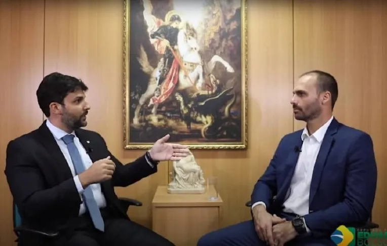 Baiano assinou contrato de compra da casa de Eduardo Bolsonaro nos EUA