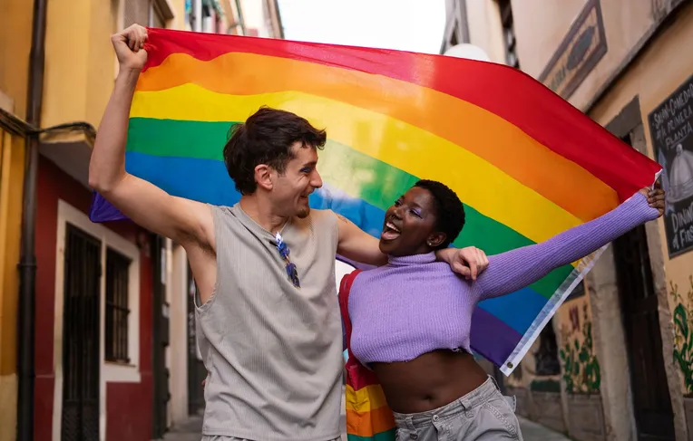 Pais que levarem crianças a Parada LGBT podem pagar multa milionária