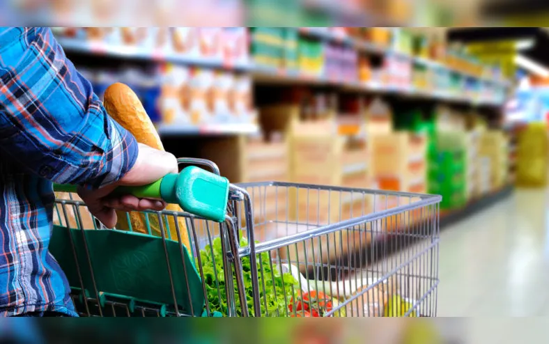 Além do petróleo, veja o que fica mais caro por conta da Guerra do Irã - Imagem