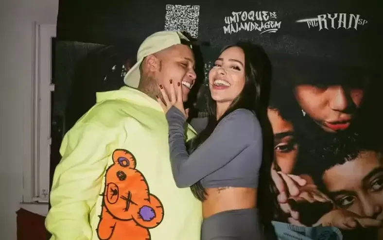 “Apanha e perdoa”, diz apresentadora sobre namorada de MC Ryan SP - Imagem