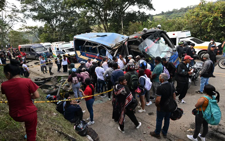 Atentado na Colômbia deixa 20 mortos e 36 feridos às vésperas das eleições - Imagem