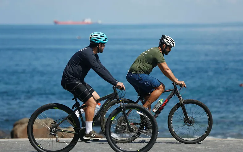 Bicicletas terão que utilizar placa obrigatória como as motos; entenda - Imagem