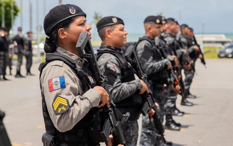 Concurso da PM oferece mais de mil vagas e salários de até R$ 11,5 mil - Imagem