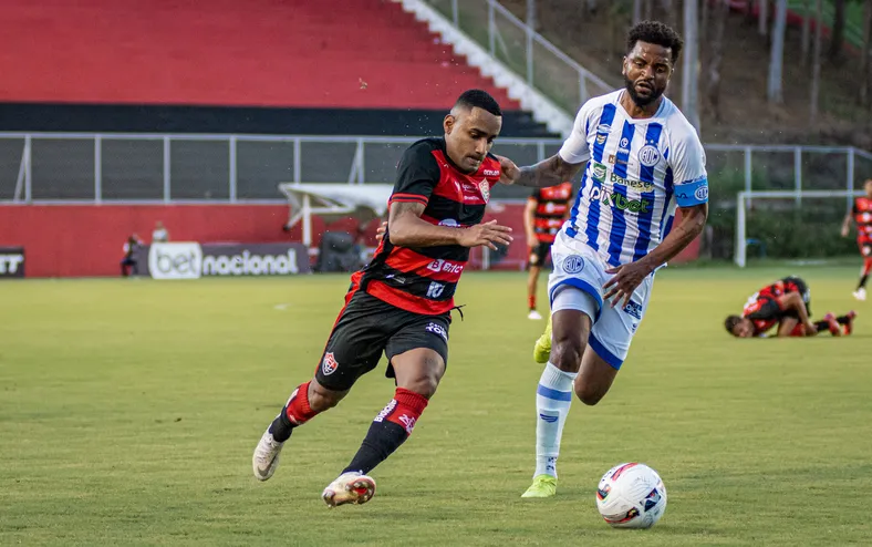 Confiança x Vitória: onde assistir, escalações e tudo sobre o jogo - Imagem