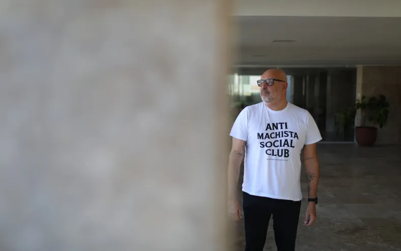 "É difícil falar de machismo sem considerar o racismo", diz educador - Imagem