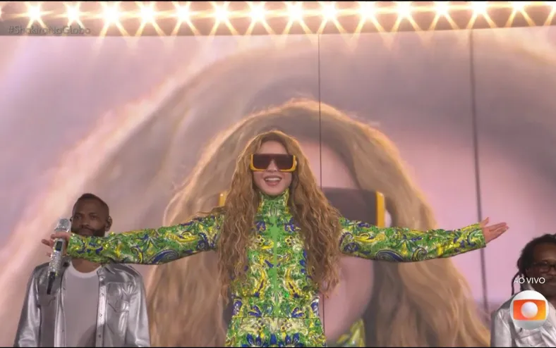 "Ei, Piqué...": público ofende ex de Shakira em coro durante show no Rio - Imagem