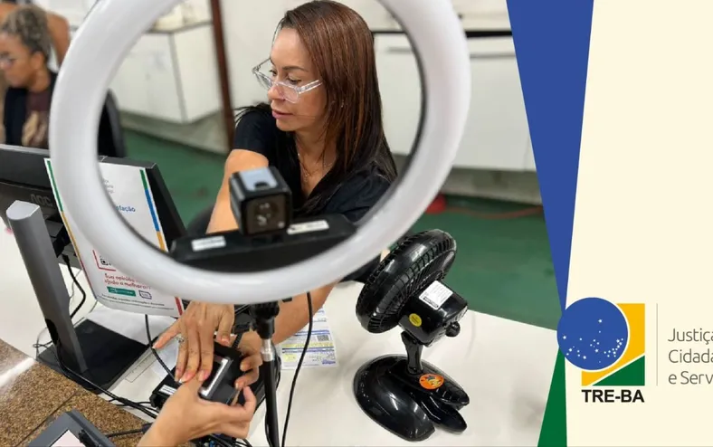 Eleitores da Bahia poderão regularizar título de eleitor no feriado - Imagem