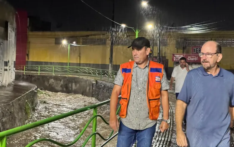 Em duas horas Alagoinhas registra chuva equivalente a 15 dias - Imagem