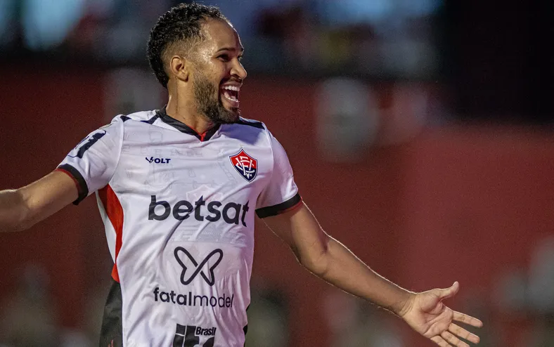 Ex-atacante do Vitória é anunciado pelo Santa Cruz para a Série C - Imagem