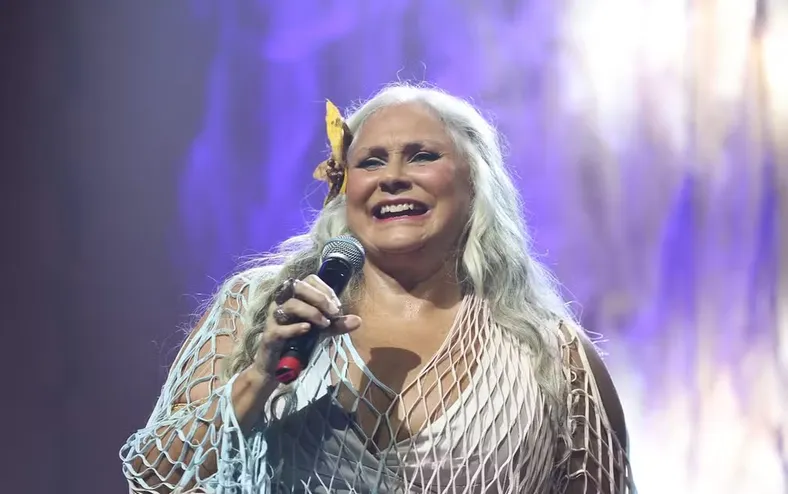 Fafá de Belém é a convidada do Conversa Brasileira deste domingo - Imagem