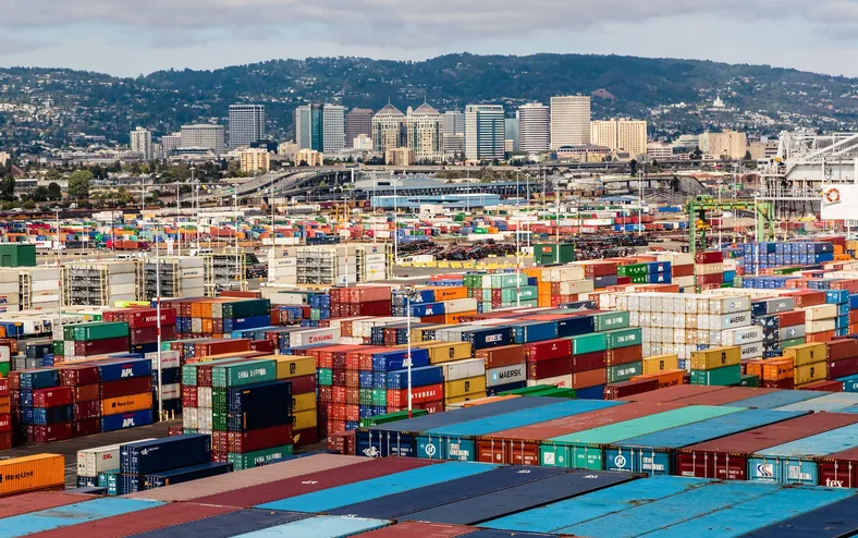 Fim do tarifaço? Decisão judicial leva EUA a liberar reembolsos - Imagem