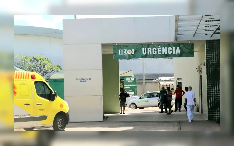 Homem passa por cirurgia após cabo de vassoura ficar preso no ânus - Imagem