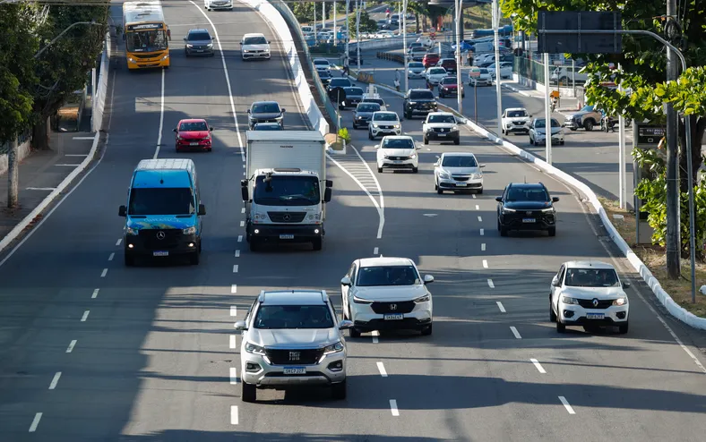 IPVA pode mudar! Teto de 1% e cobrança pelo peso do veículo estão em pauta - Imagem