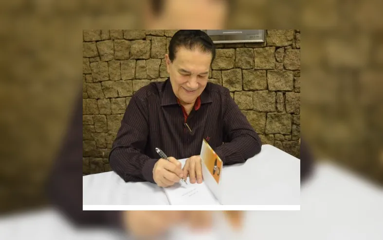 Livro póstumo de Divaldo Franco estreia na Bienal Bahia 2026 - Imagem