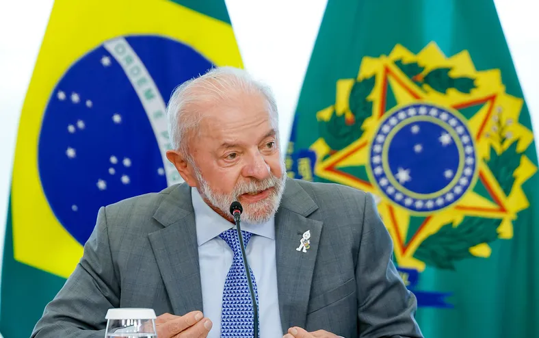 Lula aprova lei que cria dia de homenagem às vítimas da Covid-19 - Imagem