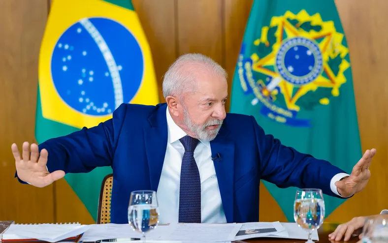Lula quer incluir dívidas do Fies em pacote 'anti-inadimplência' - Imagem