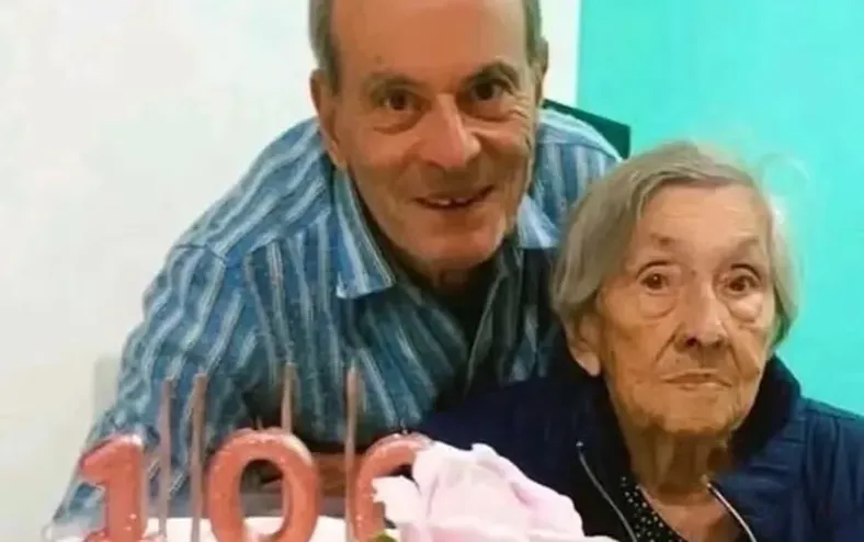 Morre a mãe de Ney Matogrosso aos 103 anos - Imagem