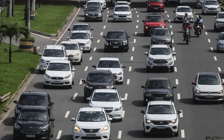 Motoristas têm prazo para quitar débitos do free flow; veja até quando - Imagem
