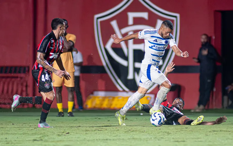 Próximo adversário do Vitória, Cruzeiro ainda não venceu no Brasileirão - Imagem