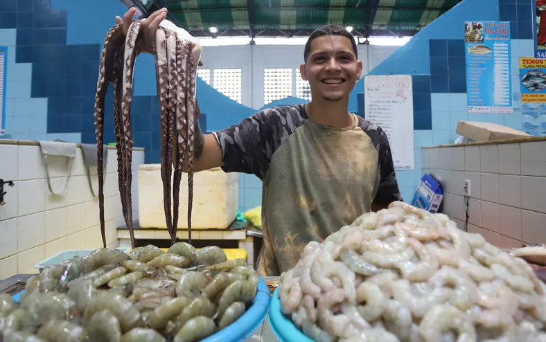 Sem camarão na Semana Santa? Entenda por que não pode ser consumido até abril - Imagem