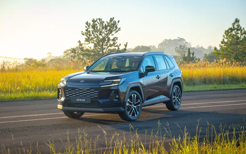 Toyota RAV4 2026: novo design e a tecnologia que desafia os rivais - Imagem