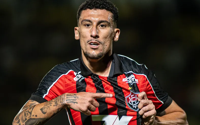 Vitória perde Baralhas e Renato Kayzer para enfrentar o Flamengo - Imagem