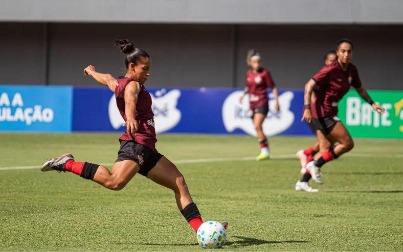 Vitória perde para o Galo e segue sem vencer no Brasileirão Feminino - Imagem