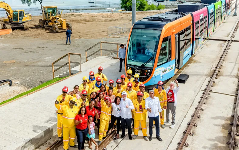 VLT do Subúrbio anima moradores e movimenta economia local - Imagem