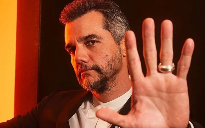 Wagner Moura usou relógio avaliado em R$ 70 mil no Oscar - Imagem