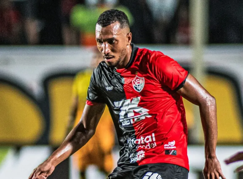 Além de Lucas Braga, confira outros jogadores que decepcionaram no Vitória - Imagem