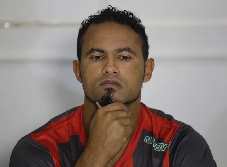 Após audiência de custódia, Justiça mantém prisão do goleiro Bruno - Imagem