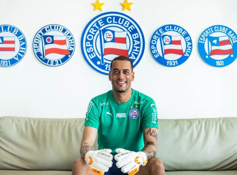 Bahia oficializa a contratação de Léo Vieira para o gol - Imagem