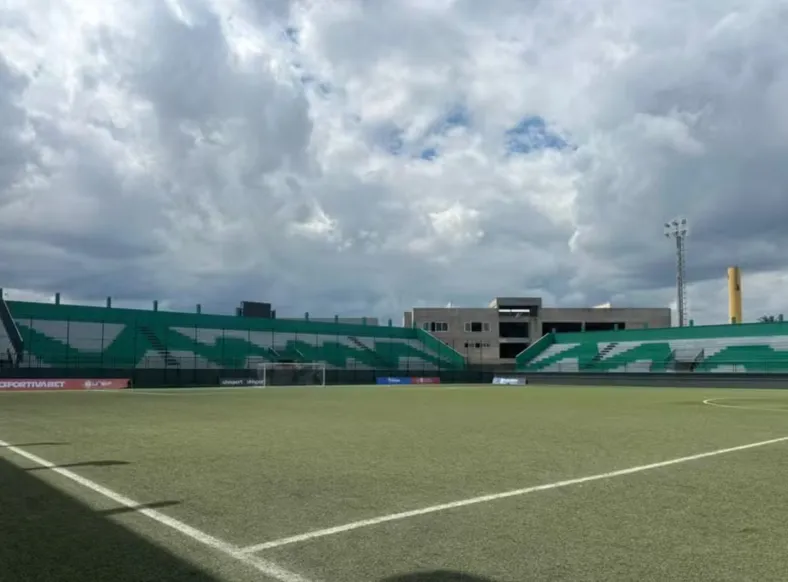 Casa do Feira FC, Arena Cajueiro ganha novo nome; confira - Imagem