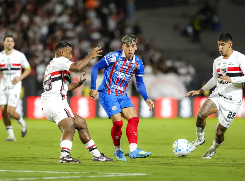 Ceni “culpa” Sanabria por erro de Éverton Ribeiro no contra-ataque - Imagem