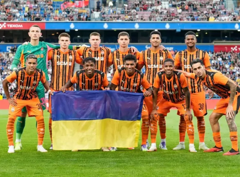 Ex-Vitória é destaque em time com 12 brasileiros que pode ser campeão europeu - Imagem