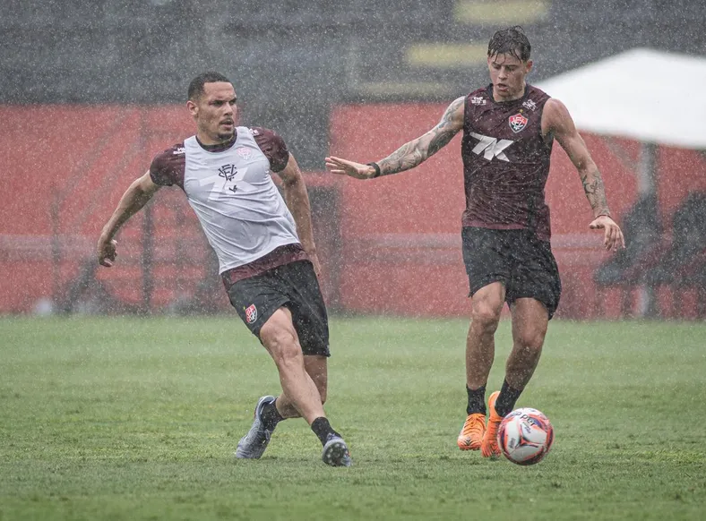 Jair Ventura lamenta não inscrever reforço argentino no Baianão e faz apelo - Imagem