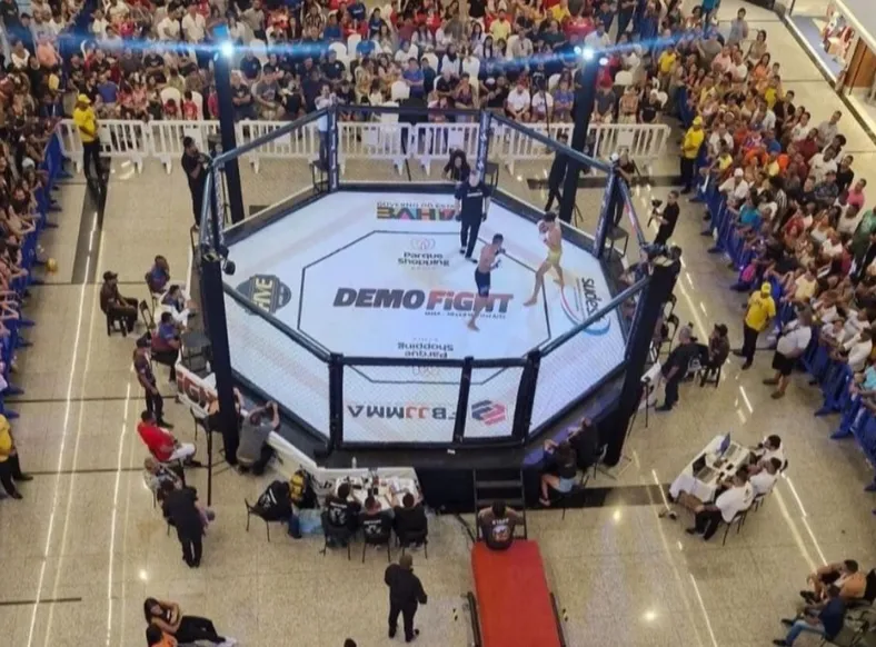 Lauro de Freitas recebe arena Demo Fight com 12 lutas gratuitas - Imagem