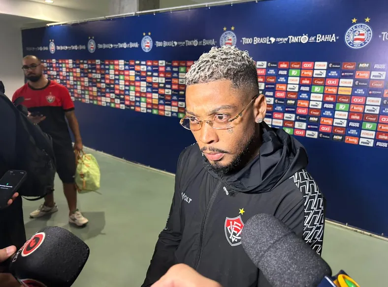 Marinho lamenta vantagens perdidas pelo Vitória em clássicos seguidos - Imagem