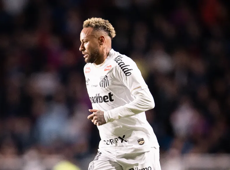 Neymar pode ser afetado por gramados sintéticos na Copa? Entenda - Imagem