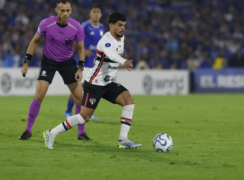 Reencontro? Saiba se Cauly poderá jogar pelo São Paulo contra o Bahia - Imagem
