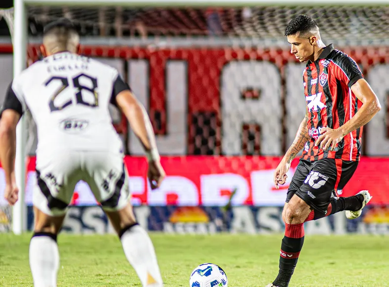 Vitória x Atlético-MG: onde assistir e prováveis escalações - Imagem