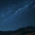 134 meteoros são registrados durante chuvas no Brasil imagem